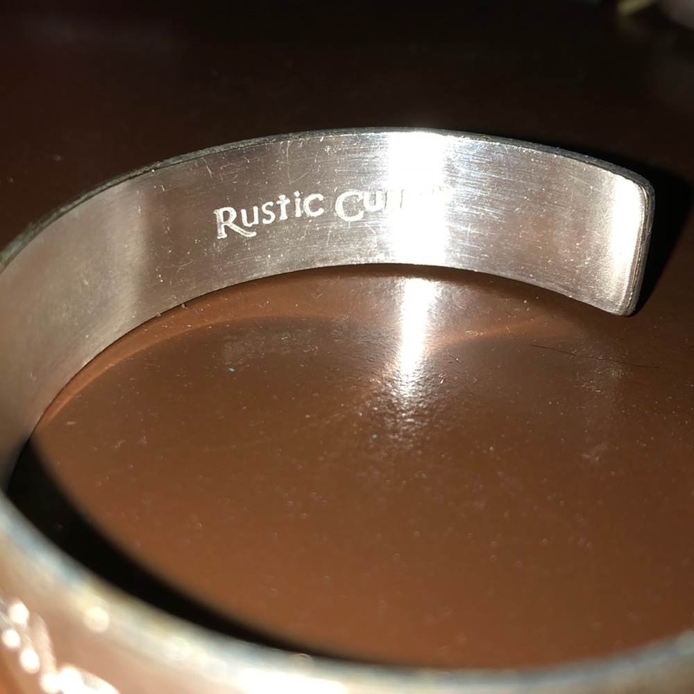 Rustic cuff bracelet - Picture 2 of 2